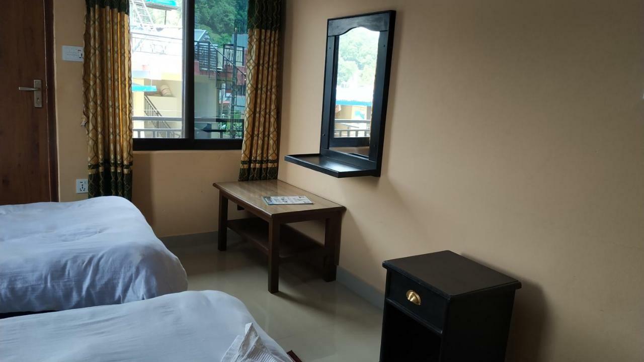 Hotel Eagle Zone Pokhara Exterior foto